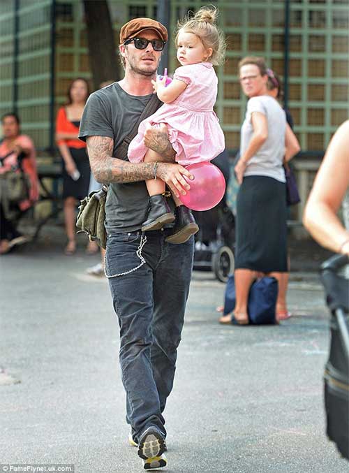 Harper Beckham i-a furat inima lui tati!