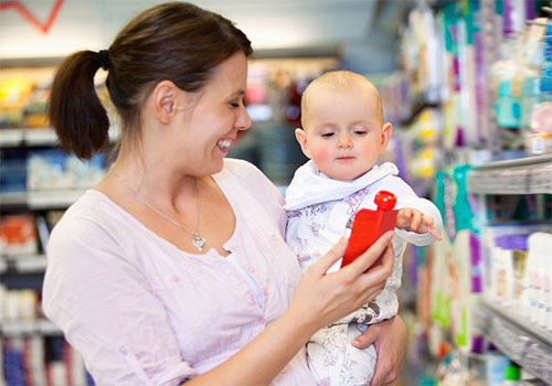 Bebelusii si produsele de curatenie – Pe care e mai bine sa le eliminam din casa?