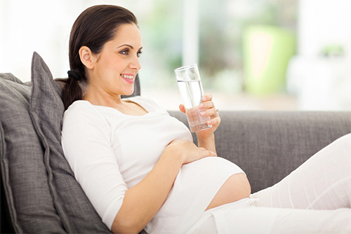 Cum poti combate constipatia in sarcina