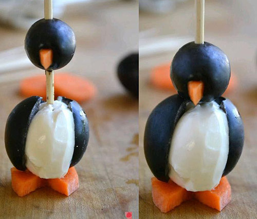 Pinguini din crema de branza si masline pentru copii
