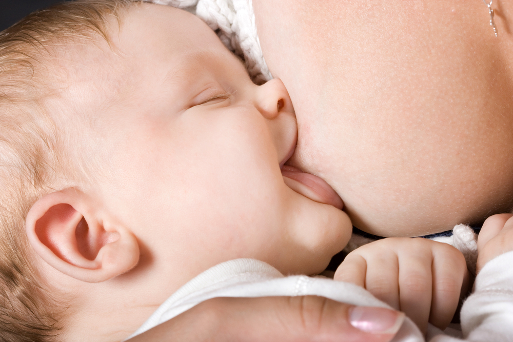 Cum să piardă în greutate cu alăptarea fără a dăuna nou-născutului