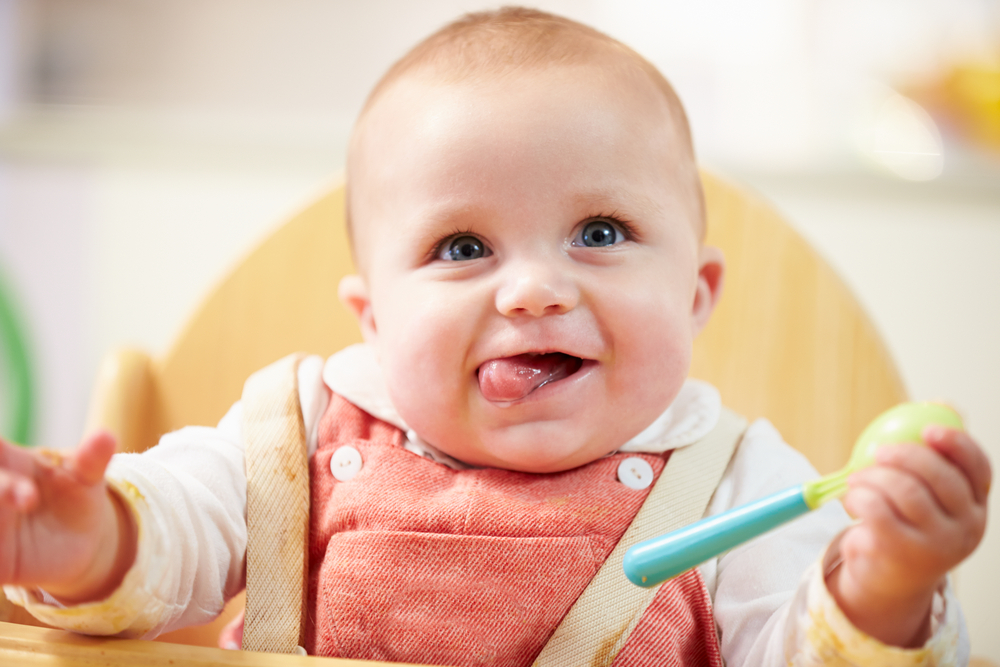 Nutrienti esentiali care sa NU lipseasca din alimentatia bebelusului dupa 6 luni