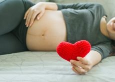 viata fatului in uter ce simte bebe