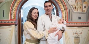 botez casa regala a romaniei