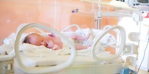 etape dezvoltare bebelusi prematuri